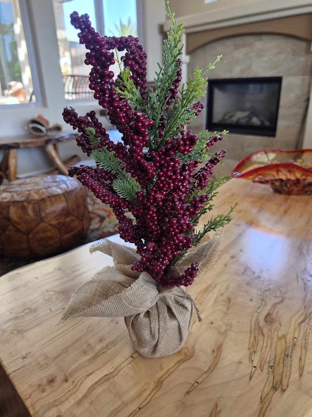N/A decorative burgundy